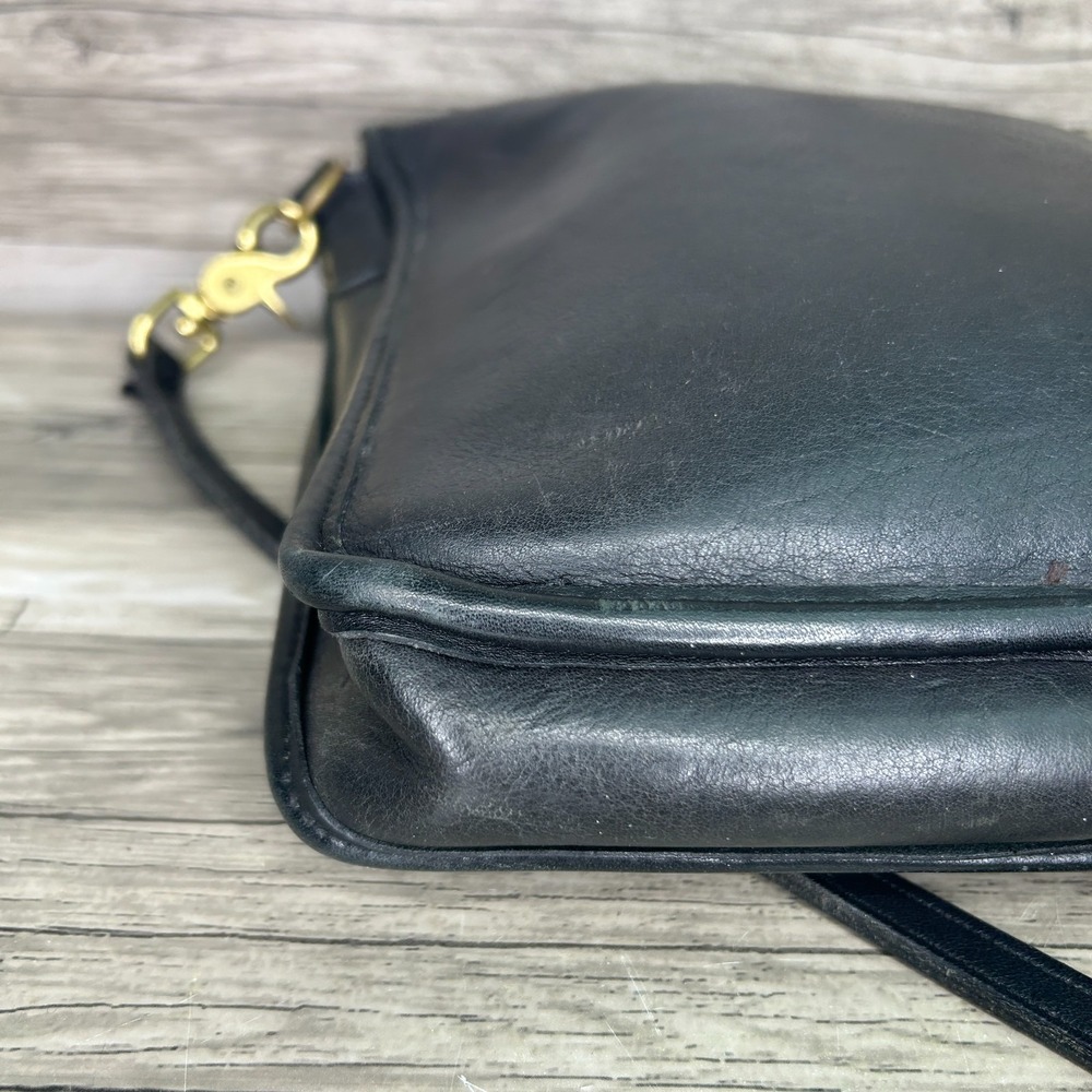 Vintage Coach Station Bag Crossbody Purse Satchel Black Leather 90s - Picture 7 of 14